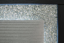Load image into Gallery viewer, Maeling - Upholstered Panel Headboard