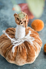 Load image into Gallery viewer, Pumpkin Ornament For Holiday Harvest Festival Fall Festival & Thanksgiving (Set of 6)