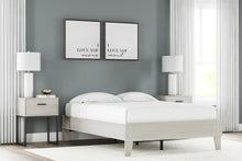 Load image into Gallery viewer, Socalle - Platform Bed