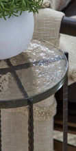 Load image into Gallery viewer, Newgoren Accent Table
