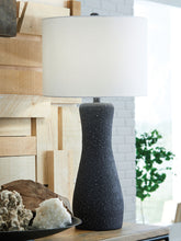 Load image into Gallery viewer, Maykins - Metal Table Lamp - Black