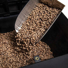 Load image into Gallery viewer, Broil King 63946 Pellet and Charcoal Scoop