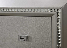 Load image into Gallery viewer, Kaitlyn - Bed With LED &amp; Storage
