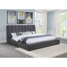 Load image into Gallery viewer, Oliver - Platform Bed
