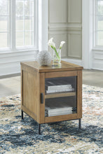Load image into Gallery viewer, Torlanta - Chair Side End Table - Brown
