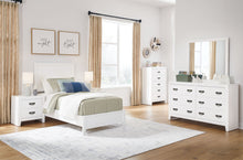 Load image into Gallery viewer, Binterglen - Panel Bedroom Set
