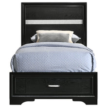 Load image into Gallery viewer, Urbana - Storage Panel Bed
