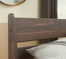 Load image into Gallery viewer, Calverson - Panel Headboard
