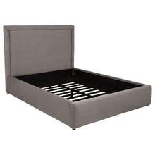 Load image into Gallery viewer, Brandon - Upholstered Platform Bed

