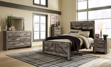Load image into Gallery viewer, Wynnlow - Crossbuck Panel Bedroom Set
