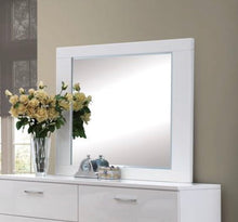 Load image into Gallery viewer, Lorimar - Mirror - White
