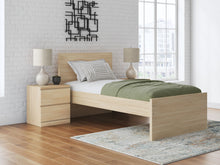 Load image into Gallery viewer, Onita - Panel Headboard
