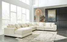 Load image into Gallery viewer, Lindyn - Sectional
