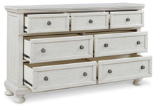 Load image into Gallery viewer, Robbinsdale - Sleigh Bed Set
