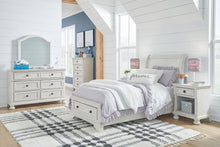 Load image into Gallery viewer, Robbinsdale - Youth Sleigh Storage Bedroom Set
