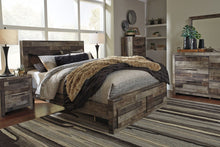 Load image into Gallery viewer, Derekson - Panel Bedroom Set

