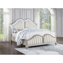 Load image into Gallery viewer, Katerina - Platform Bed With LED Light
