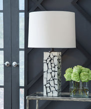 Load image into Gallery viewer, Macaria - Marble Table Lamp - White / Black
