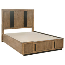 Load image into Gallery viewer, Moraga - 4 Piece Queen Bedroom Set With Fluted Headboard - Ash Brown
