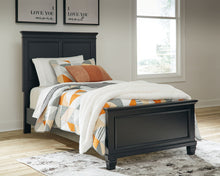 Load image into Gallery viewer, Lanolee - Panel Bed
