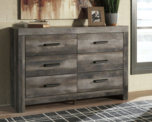 Load image into Gallery viewer, Wynnlow - Poster Bedroom Set
