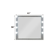 Load image into Gallery viewer, Sliverfluff - Mirror With Light - Mirrored / Champagne
