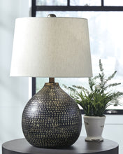 Load image into Gallery viewer, Maire - Metal Table Lamp  - Black / Gold Finish
