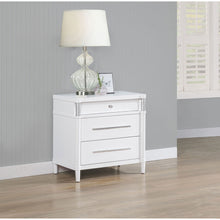 Load image into Gallery viewer, Robinson - 3 Drawer Nightstand - White
