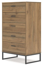 Load image into Gallery viewer, Deanlow - Five Drawer Chest - Honey
