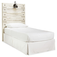 Load image into Gallery viewer, Cambeck - Panel Headboard
