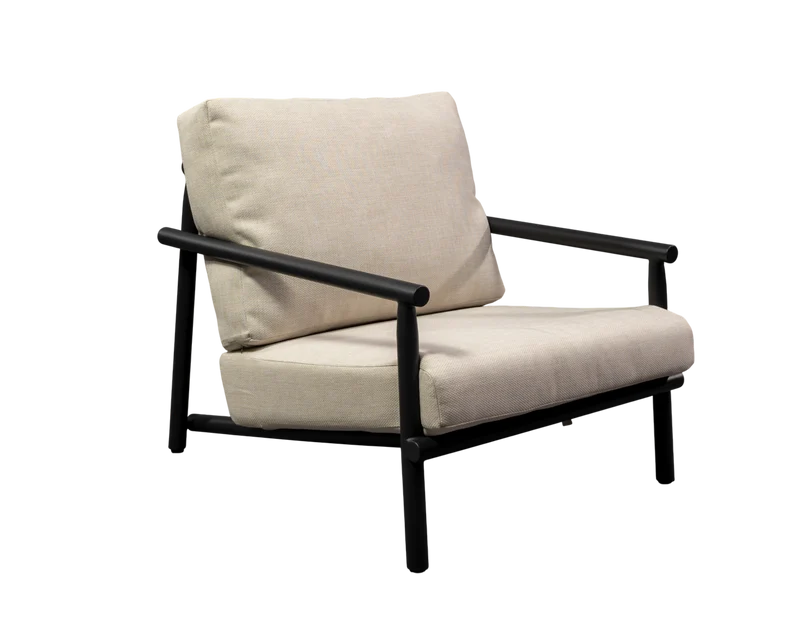 Elegant Outdoor Lounge Chair - Set of 2
