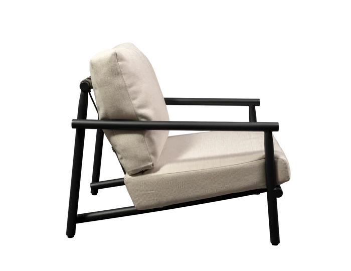 Elegant Outdoor Lounge Chair - Set of 2