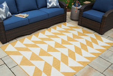 Load image into Gallery viewer, Thomley Outdoor Rug
