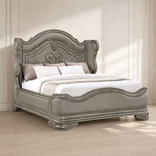 Load image into Gallery viewer, Bella - Traditional Bed

