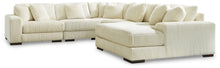 Load image into Gallery viewer, Lindyn - Sectional
