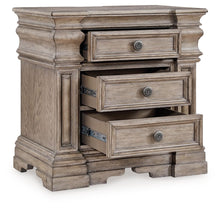 Load image into Gallery viewer, Blairhurst - Three Drawer Night Stand - Light Grayish Brown
