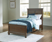 Load image into Gallery viewer, Danabrin - Panel Bed
