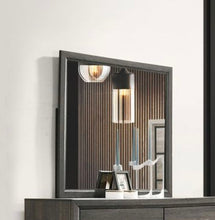 Load image into Gallery viewer, Valdemar - Weathered Mirror - Gray
