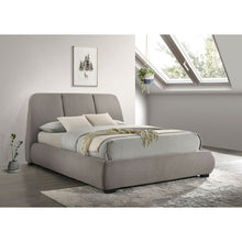 Load image into Gallery viewer, Modern Upholstered Platform Bed With Tufted Headboard
