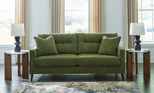 Load image into Gallery viewer, Bixler - Sofa
