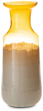 Load image into Gallery viewer, Wynburg - Vase
