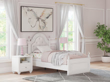 Load image into Gallery viewer, Kozlani - Upholstered Panel Bed
