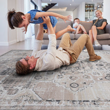 Load image into Gallery viewer, Payas - Medallion Area Rug
