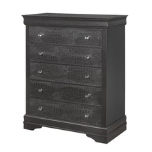 Load image into Gallery viewer, Shaker - Crocodile Chest
