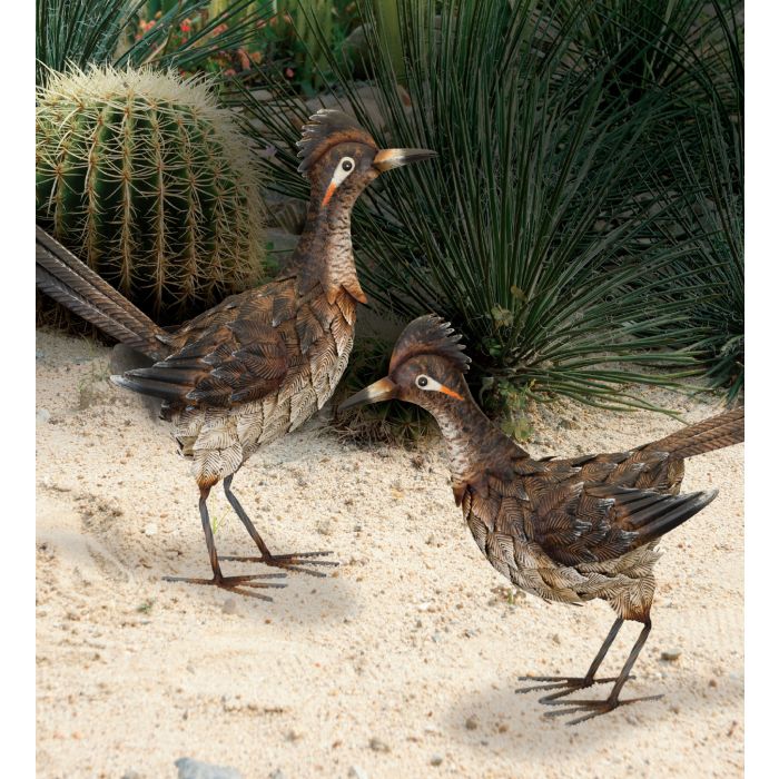 Sienna Roadrunner Décor 18"-Down